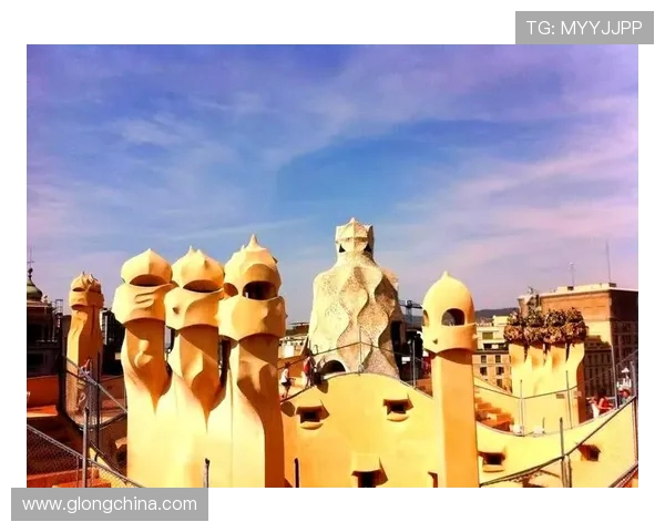 巴塞罗那魅力城市探索建筑艺术与文化生活深度之旅