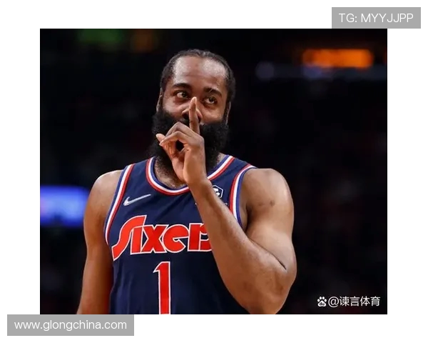 篮球场上的王者之路：从青涩少年到职业巨星的成长故事