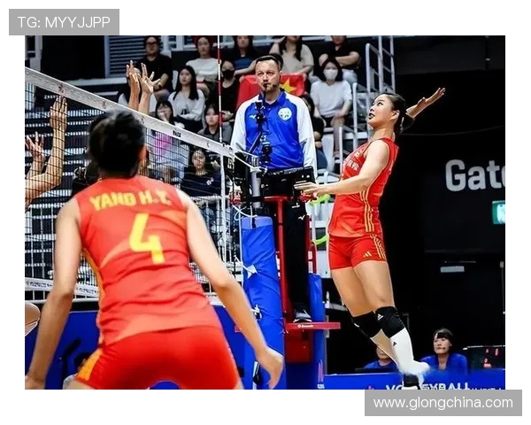 南京排球队与杭州排球队赛后战术分析与复盘探讨