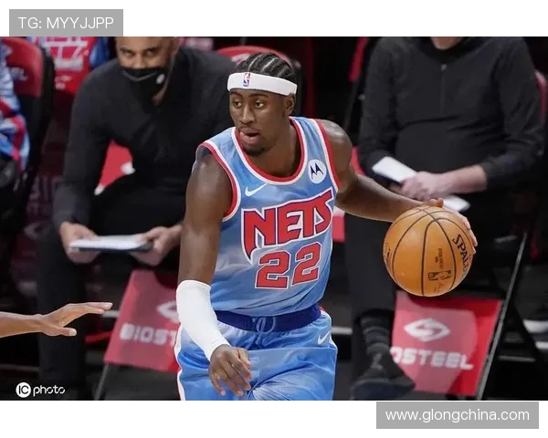 卡里斯勒韦尔的篮球之路与成长历程探讨